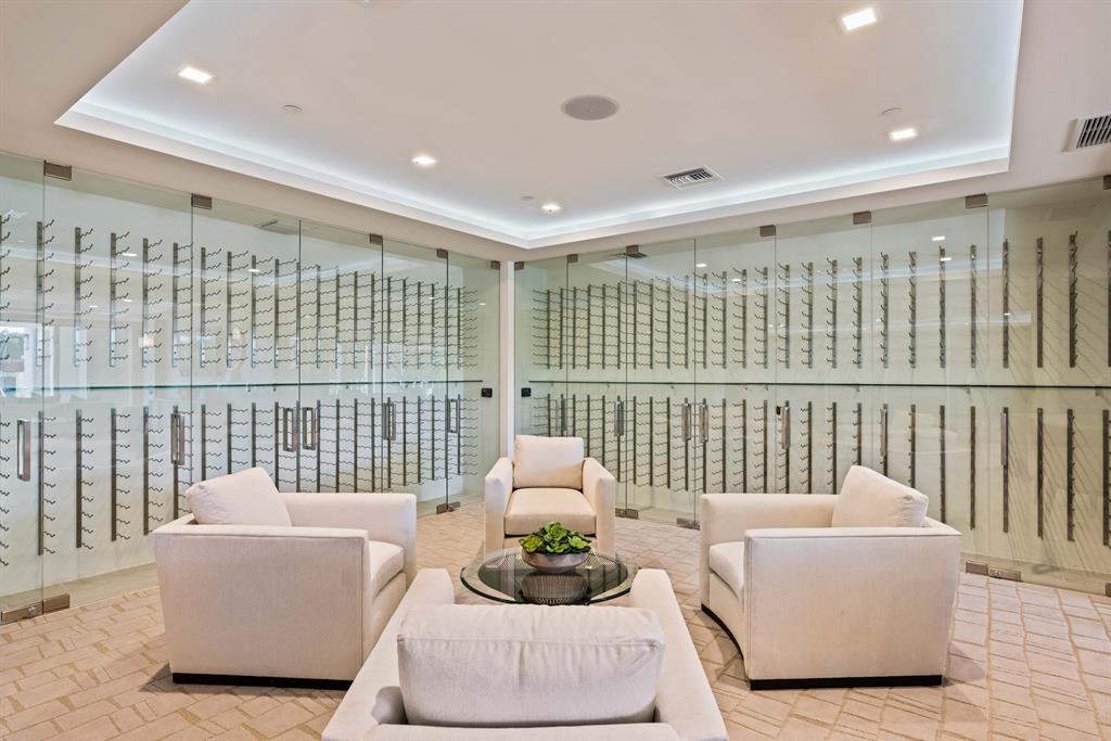 AZURE CONDO - Residential