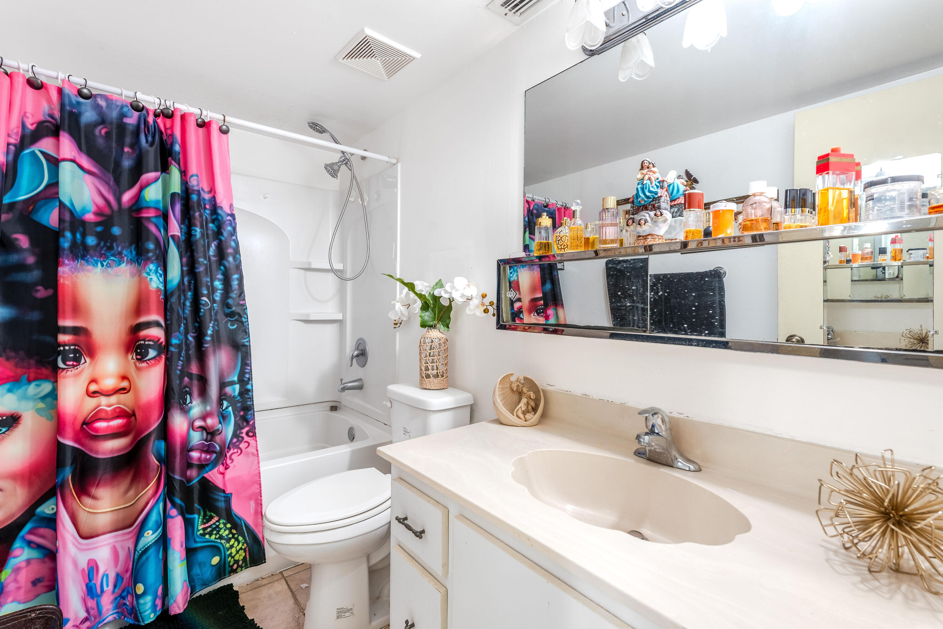 GOLDEN LAKES VILLAGE CONDO E - Residential