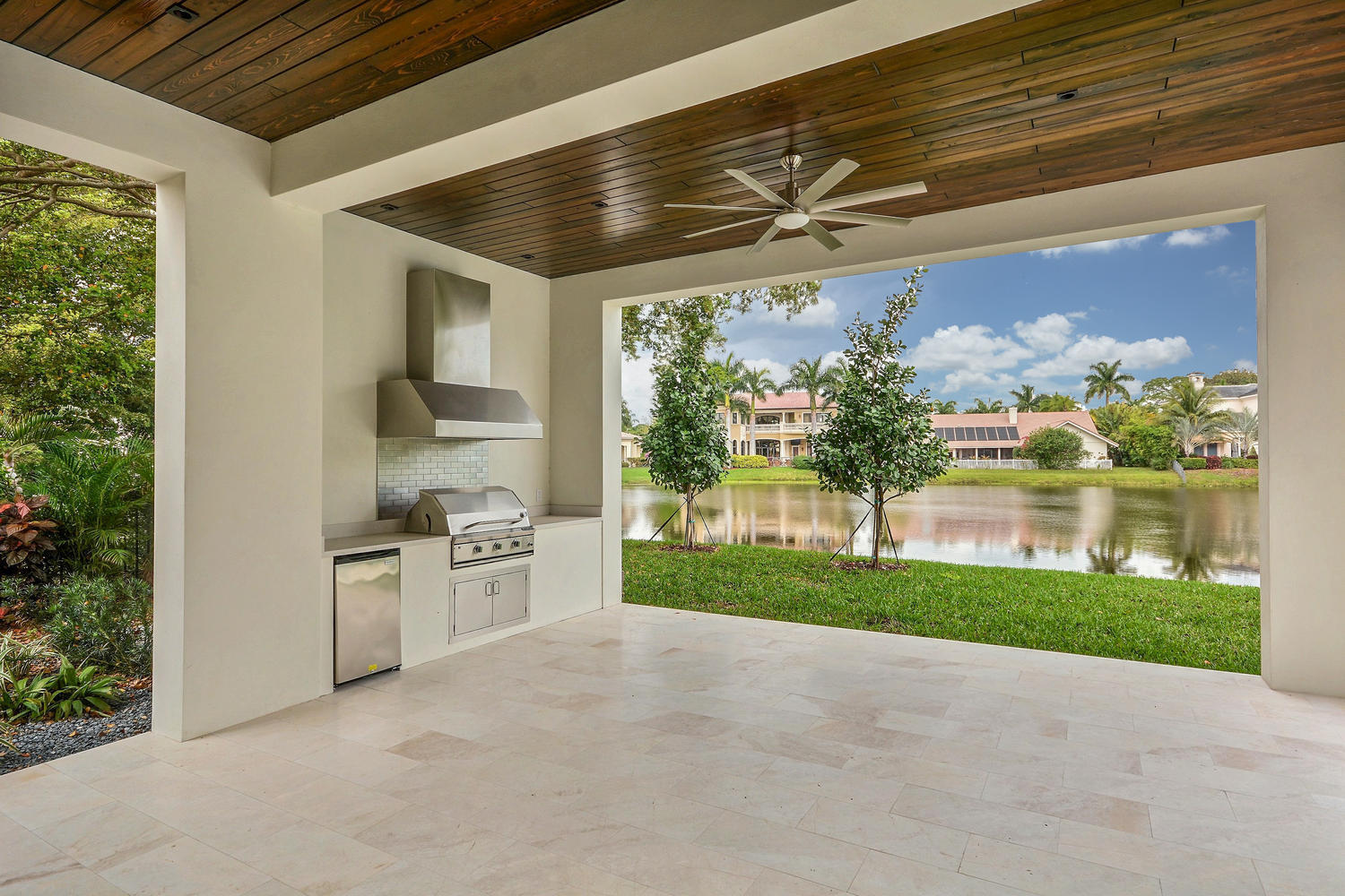 ST ANDREWS COUNTRY CLUB - Residential