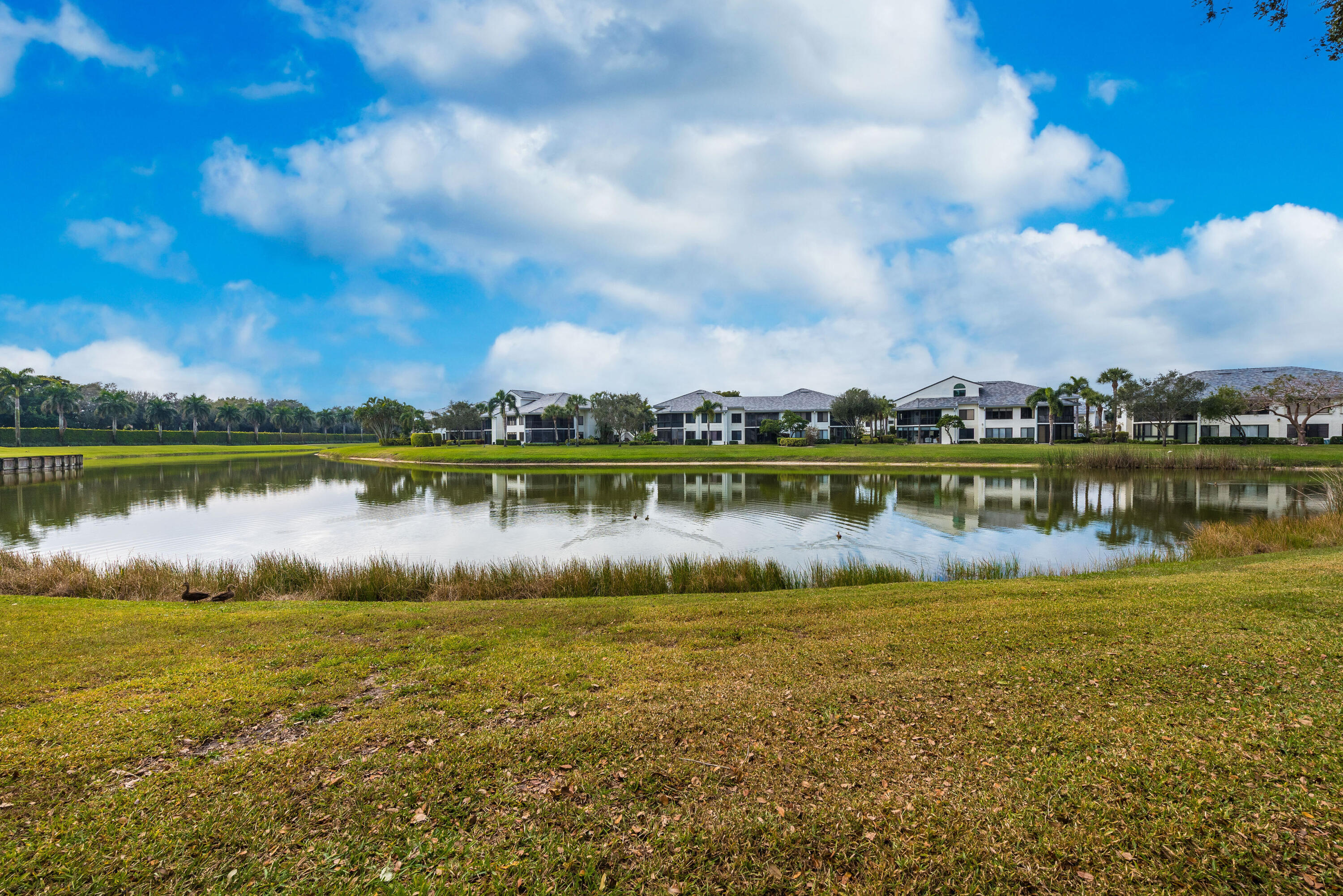 GLENEAGLES CONDO IV - Residential