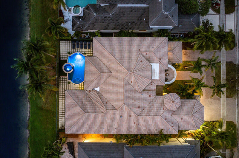 FOX HILL ESTATES OF BOCA RATON - Residential
