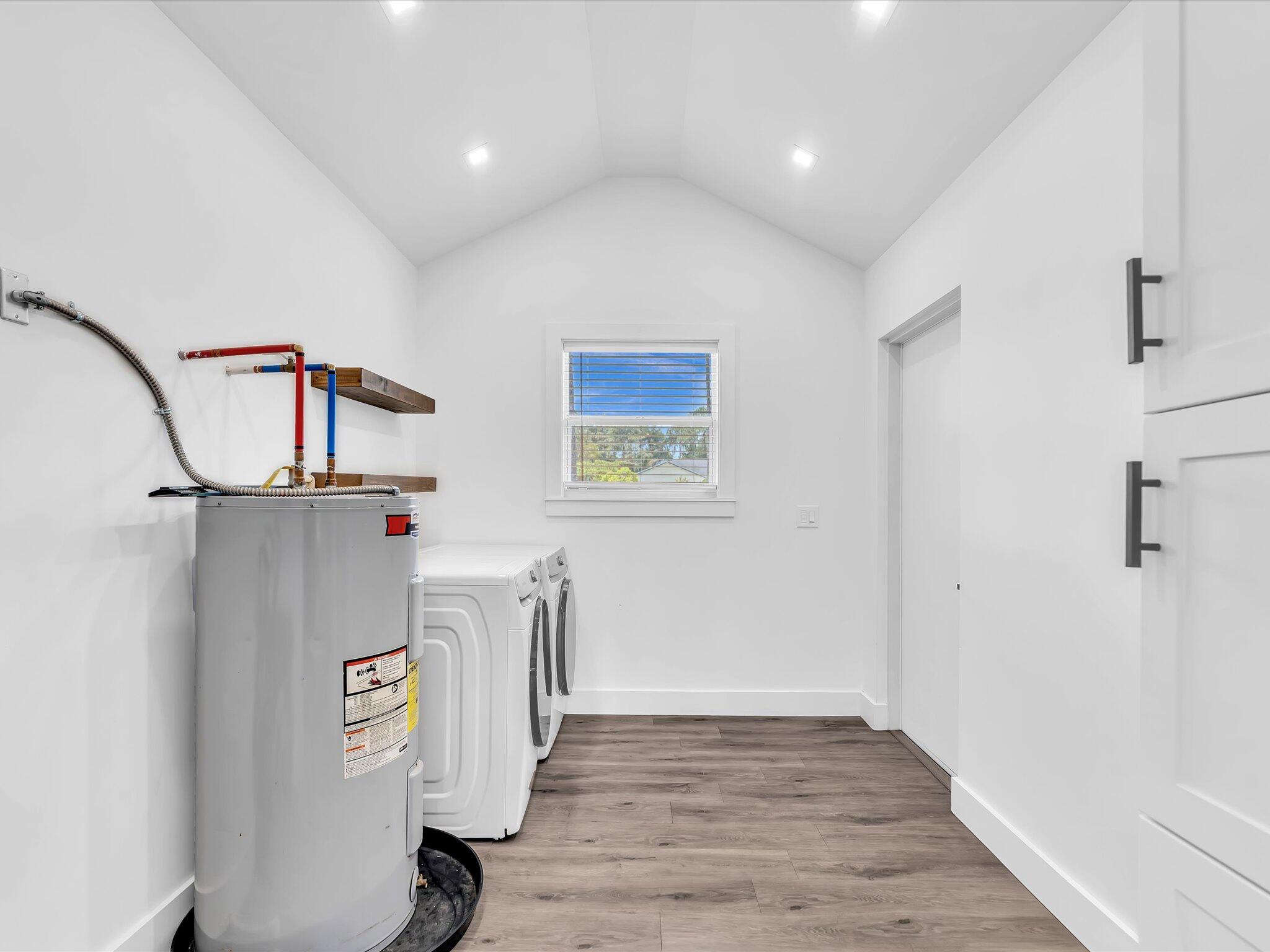 The Acreage - Residential