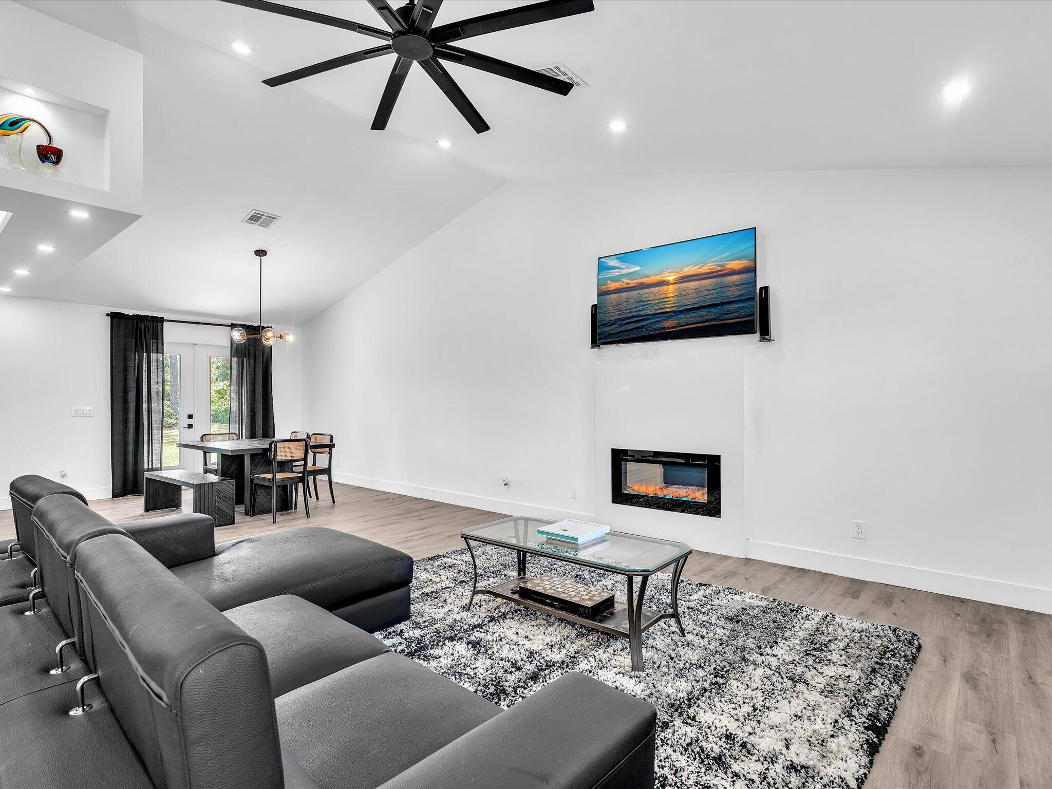 The Acreage - Residential