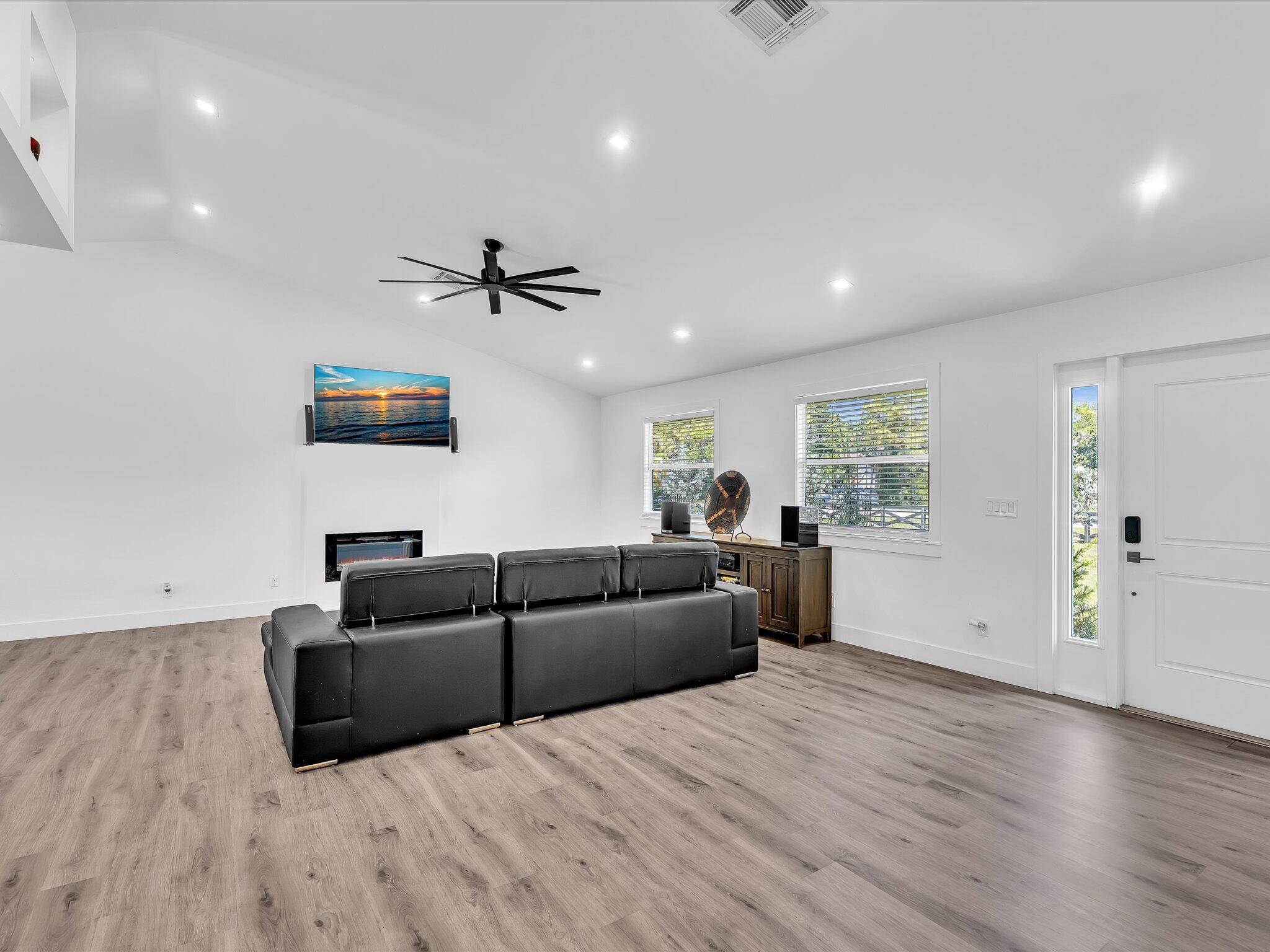 The Acreage - Residential