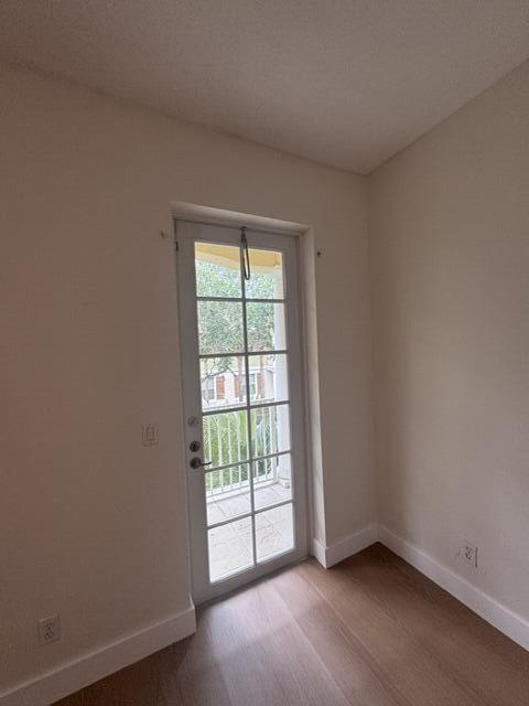 ABACOA TOWN CENTER - Residential Lease