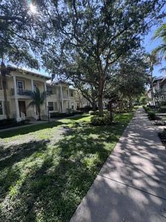 ABACOA TOWN CENTER - Residential Lease
