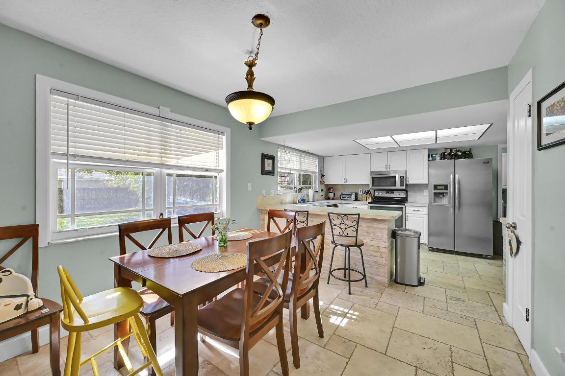 TWELVE OAKS ESTATES - Residential