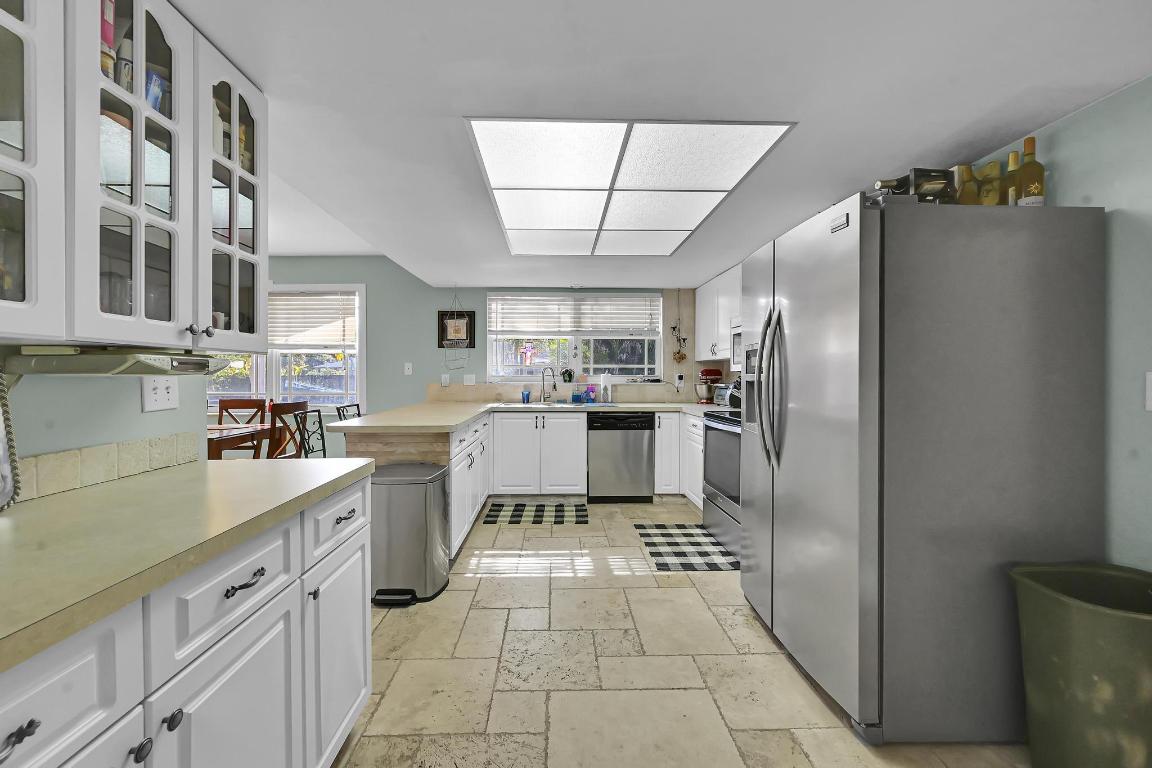 TWELVE OAKS ESTATES - Residential
