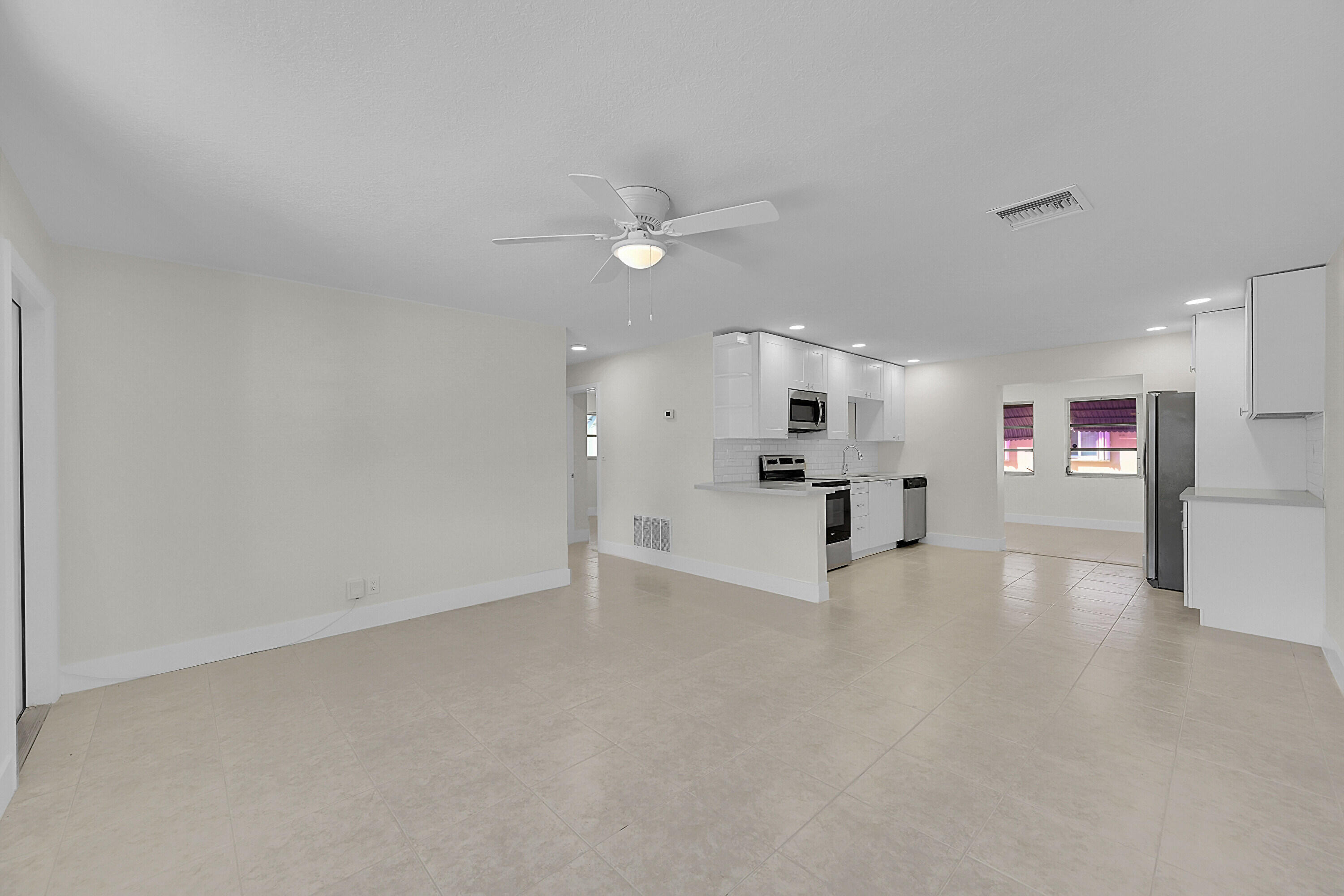 MAINLANDS OF TAMARAC LAKES - Residential