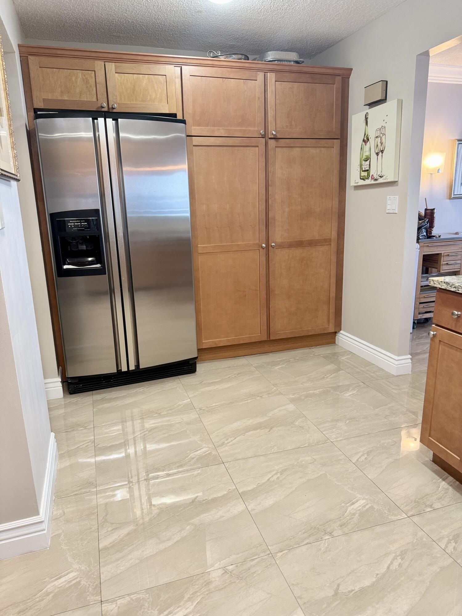 OCEAN CLUB CONDO - Residential