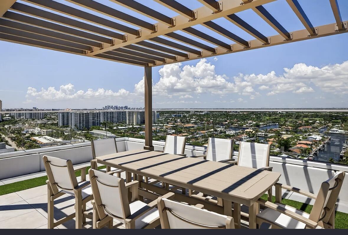 OCEAN CLUB CONDO - Residential