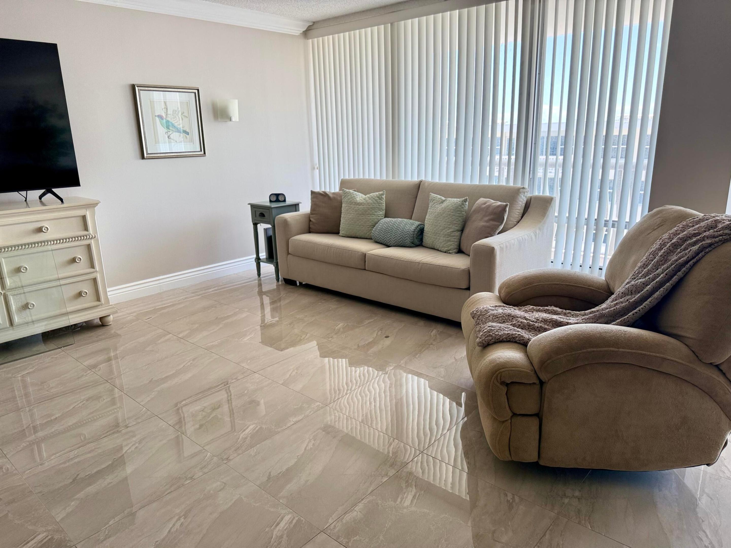 OCEAN CLUB CONDO - Residential