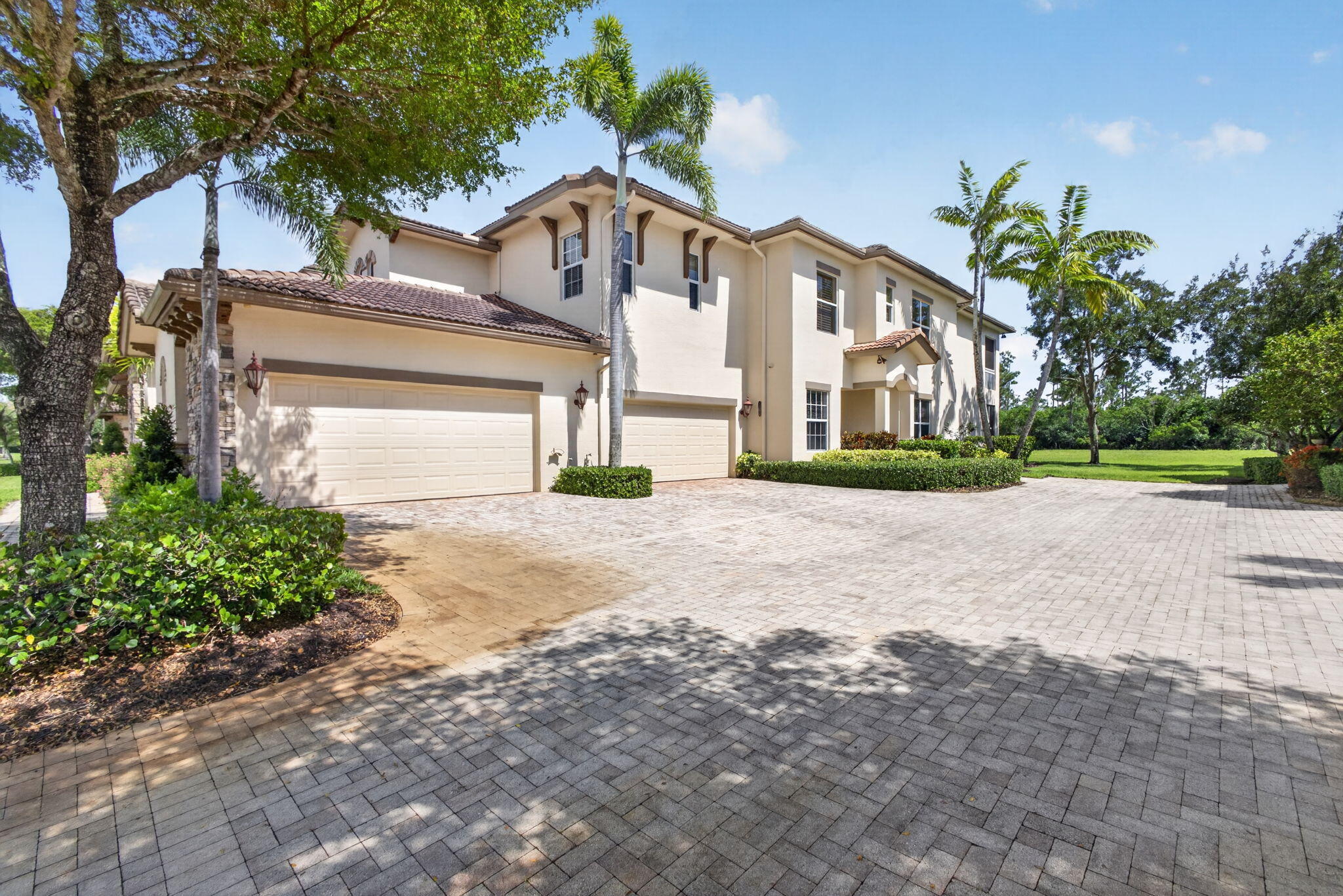 ORCHID RESERVE - IBIS - Residential