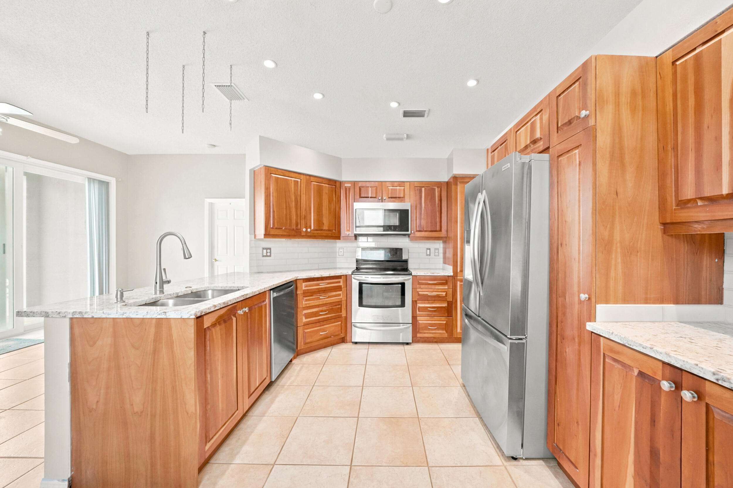EMERALD COURTS - OPAL CREEK - Residential