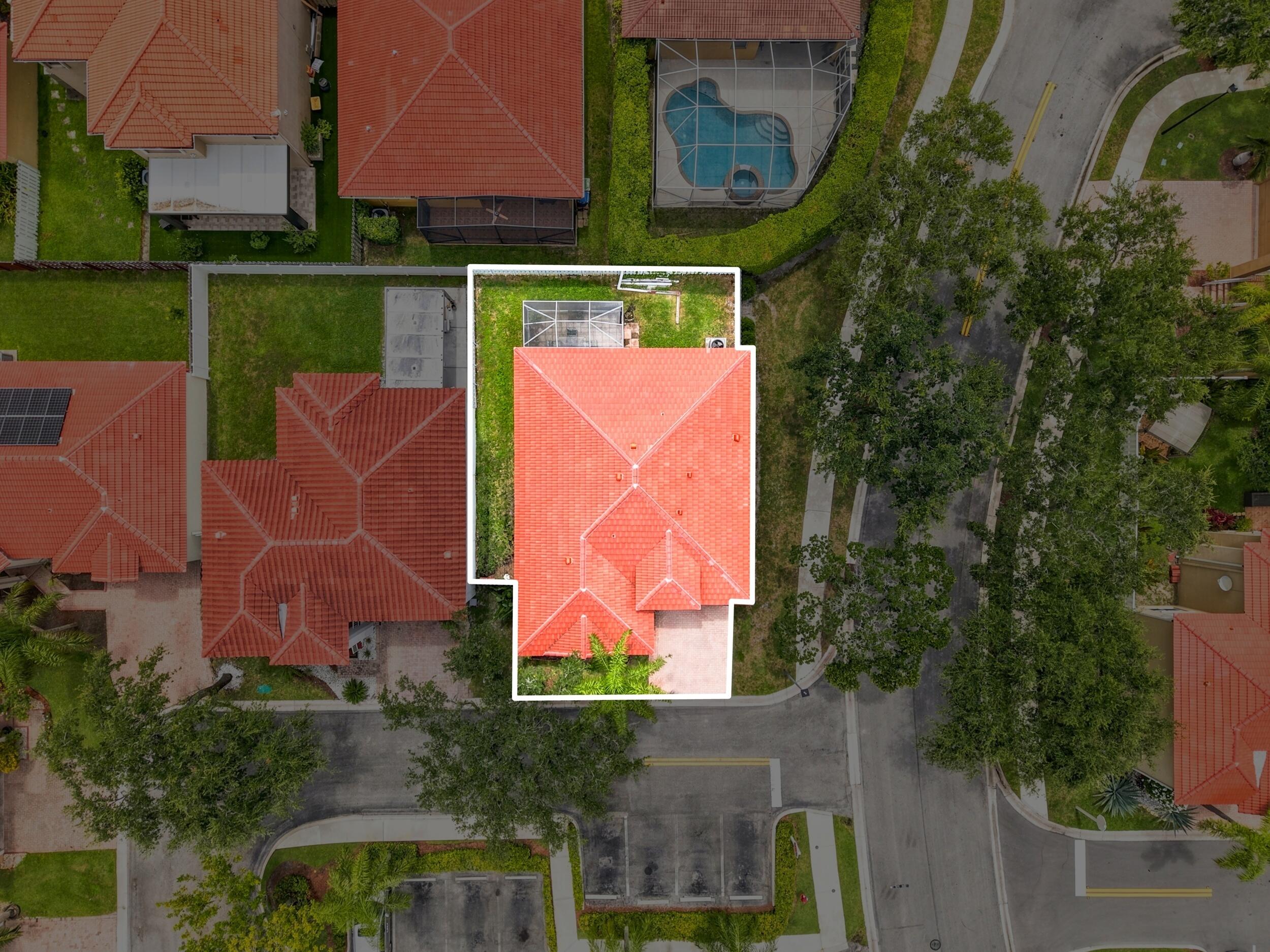 EMERALD COURTS - OPAL CREEK - Residential