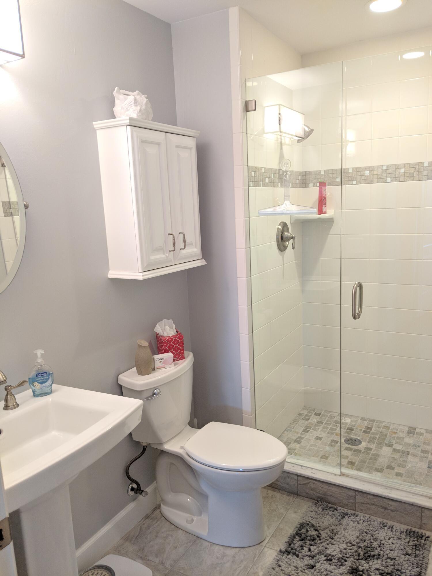 TOWNE GARDEN VILLAS CONDO - Residential Lease
