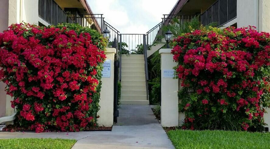 TOWNE GARDEN VILLAS CONDO - Residential Lease