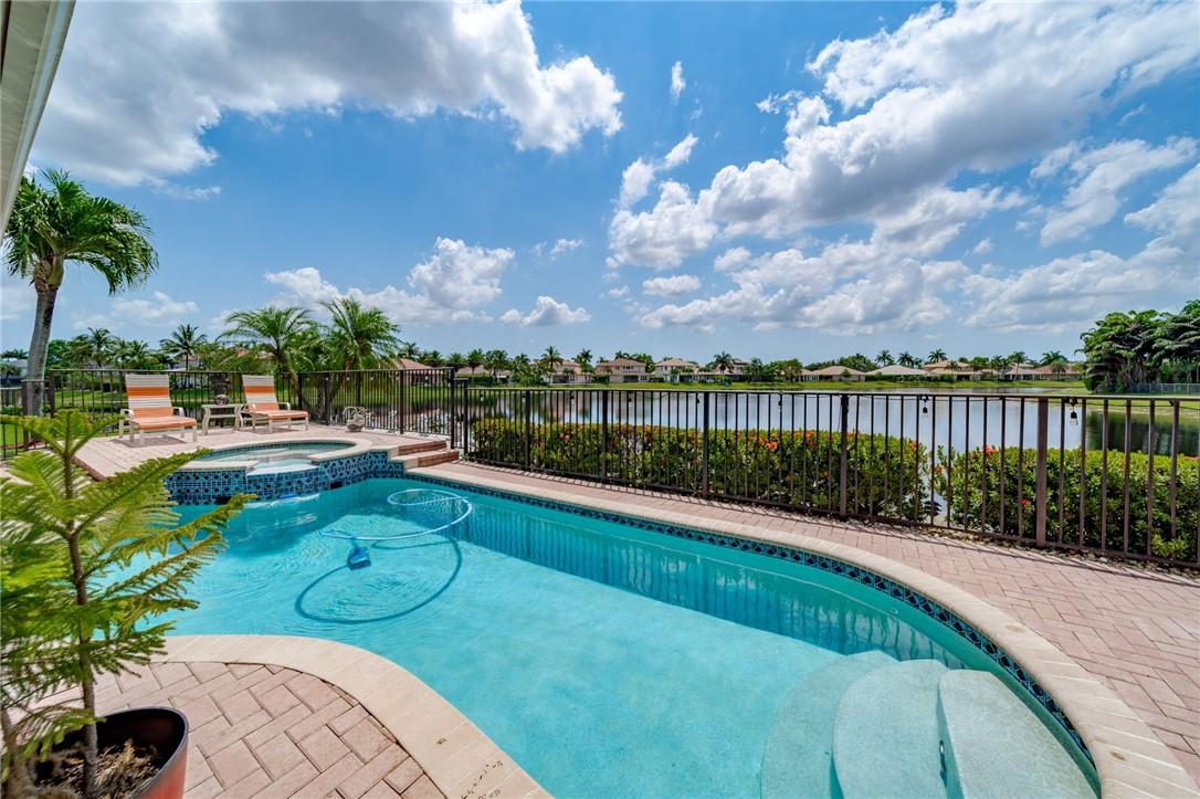 Parkland Isles 164-42 B - Residential