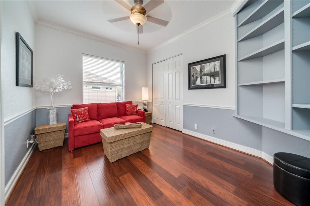 Parkland Isles 164-42 B - Residential