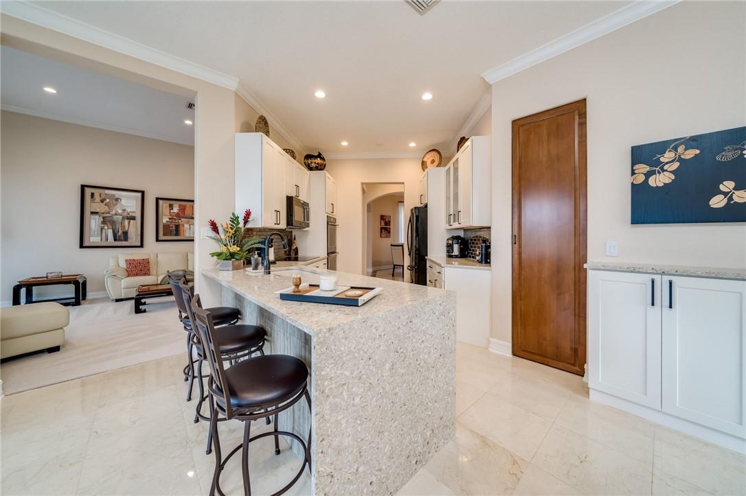 Parkland Isles 164-42 B - Residential