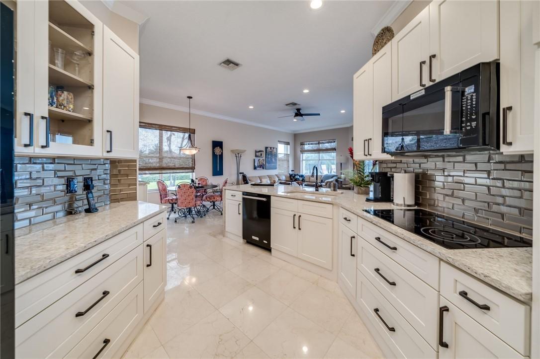Parkland Isles 164-42 B - Residential