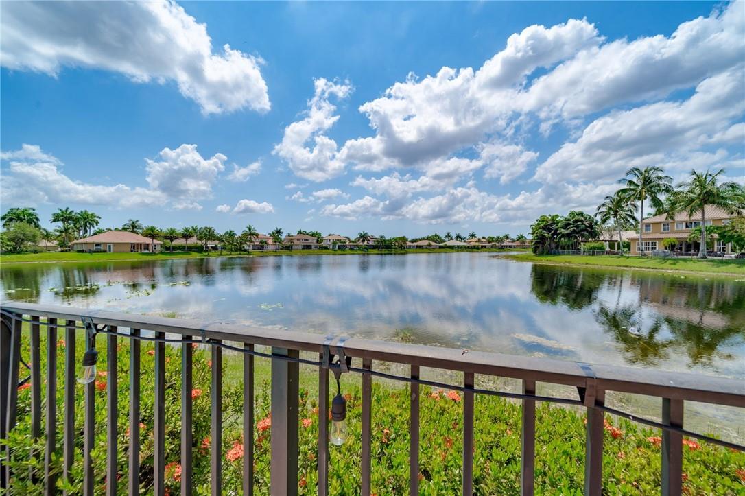 Parkland Isles 164-42 B - Residential