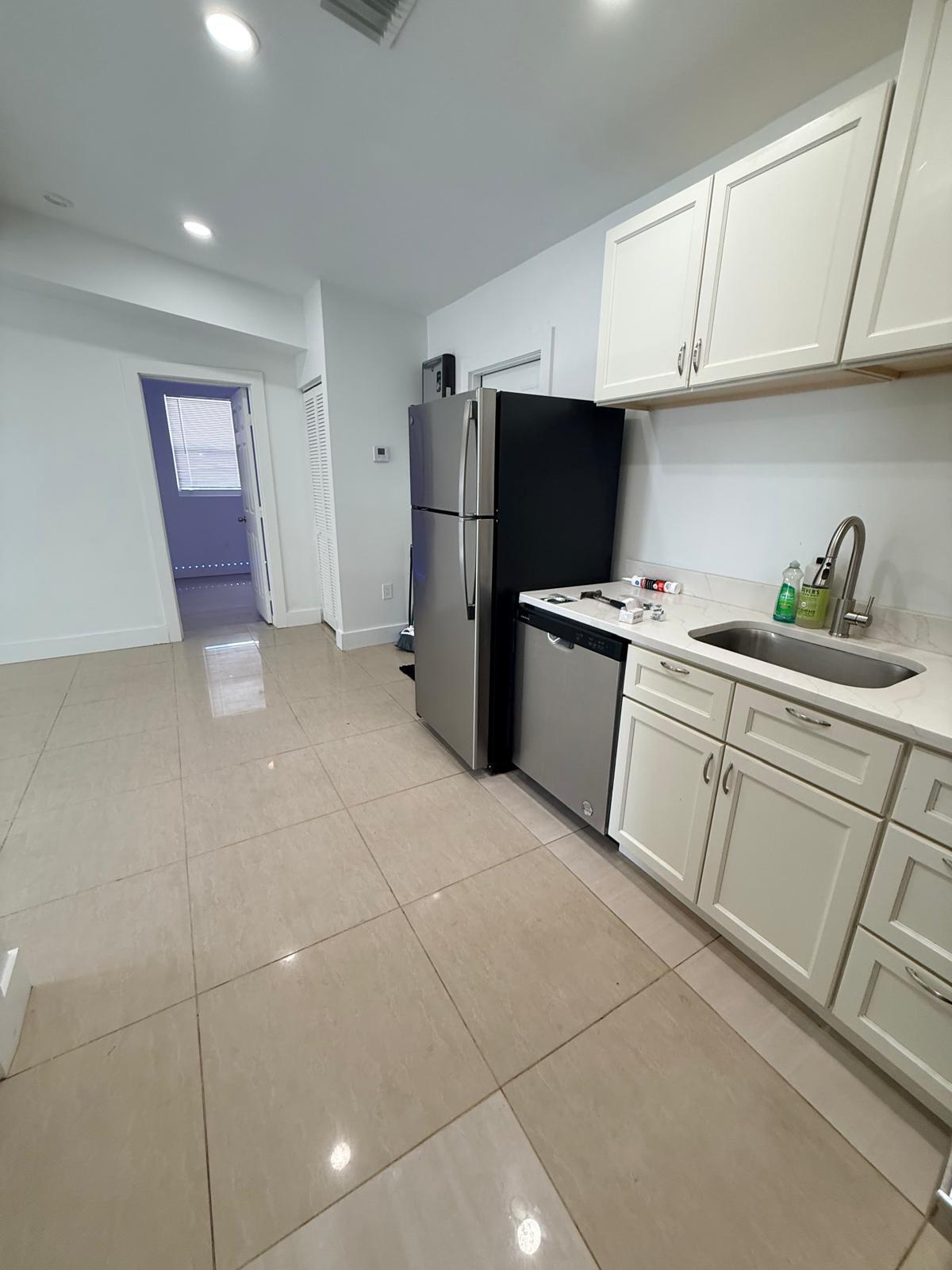 POMPANO BEACH HIGHLANDS - Residential Lease