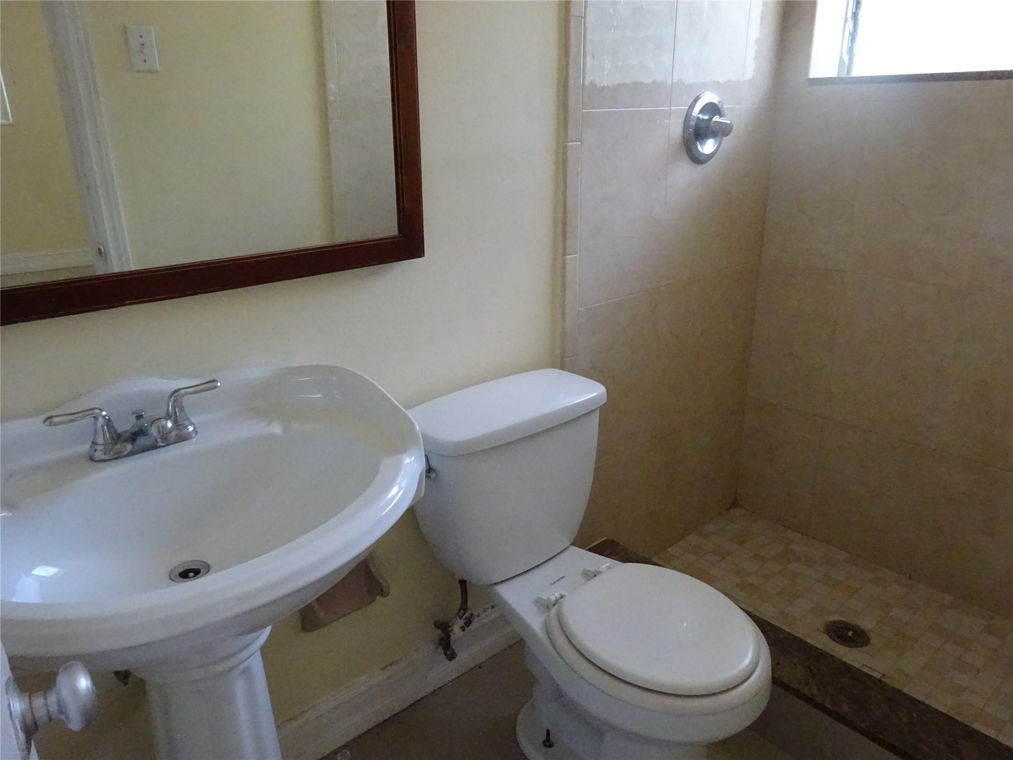 MELROSE PARK SEC 4 - Residential Lease