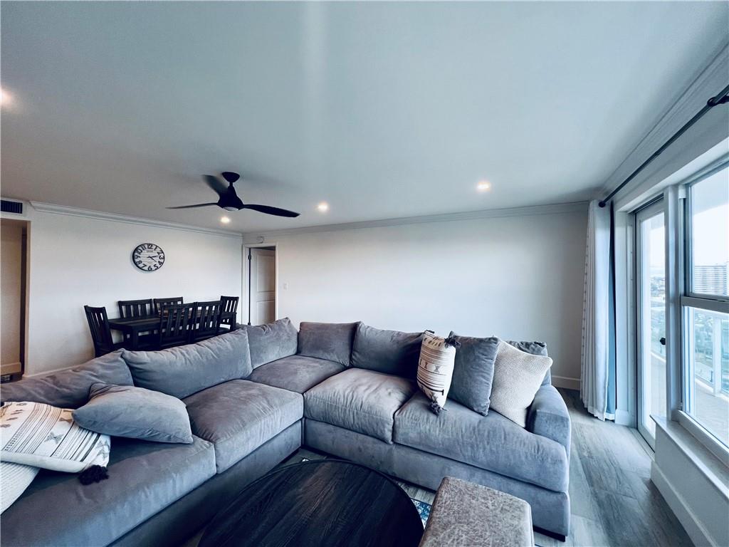 PLAYA DEL MAR - Residential