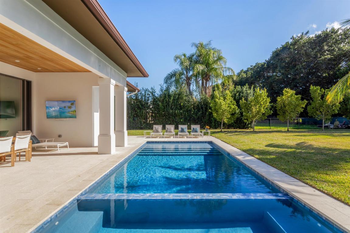 Coral Estates - Residential