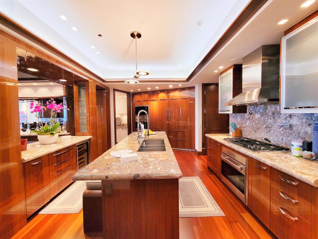 OCEAN RESIDENCES AT BOCA BEACH CLUB CONDO - Residential