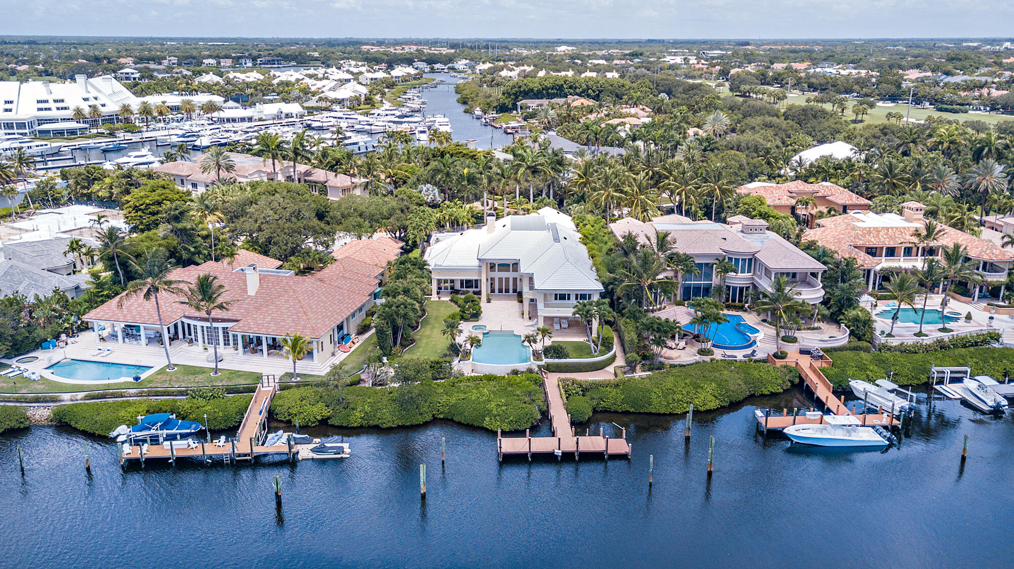 Admirals Cove - Residential