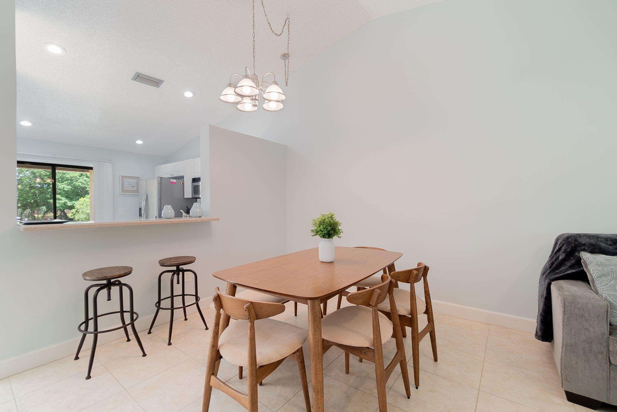 SHEFFIELD WOODS AT WELLINGTON CONDO - Residential Lease