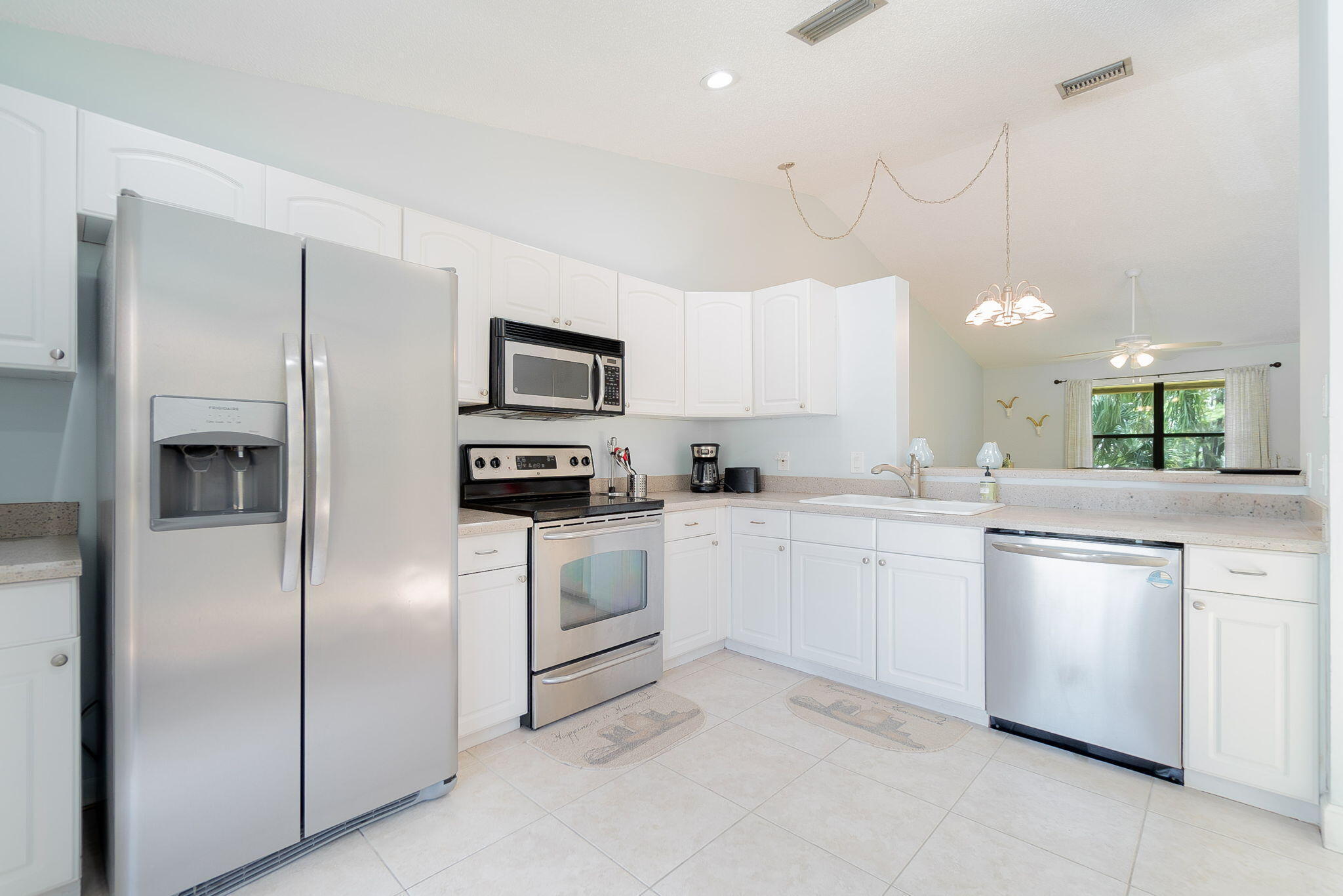 SHEFFIELD WOODS AT WELLINGTON CONDO - Residential Lease