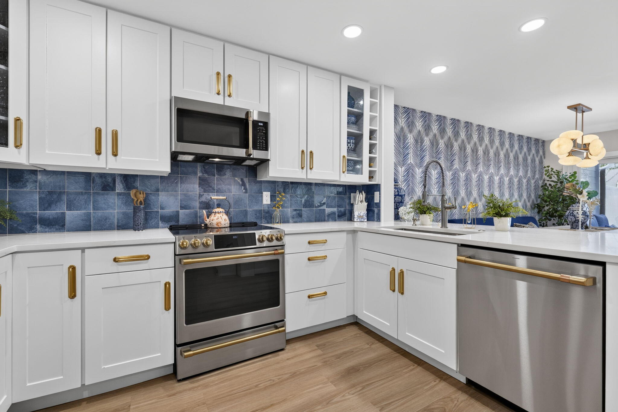 VILLAS OF OCEAN DUNES - Residential