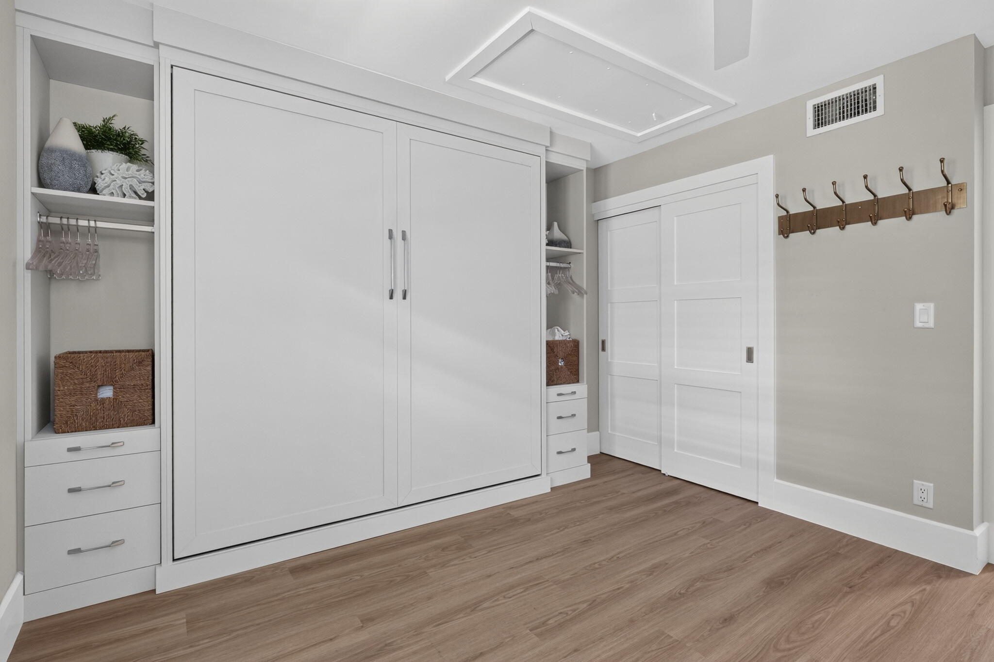 VILLAS OF OCEAN DUNES - Residential