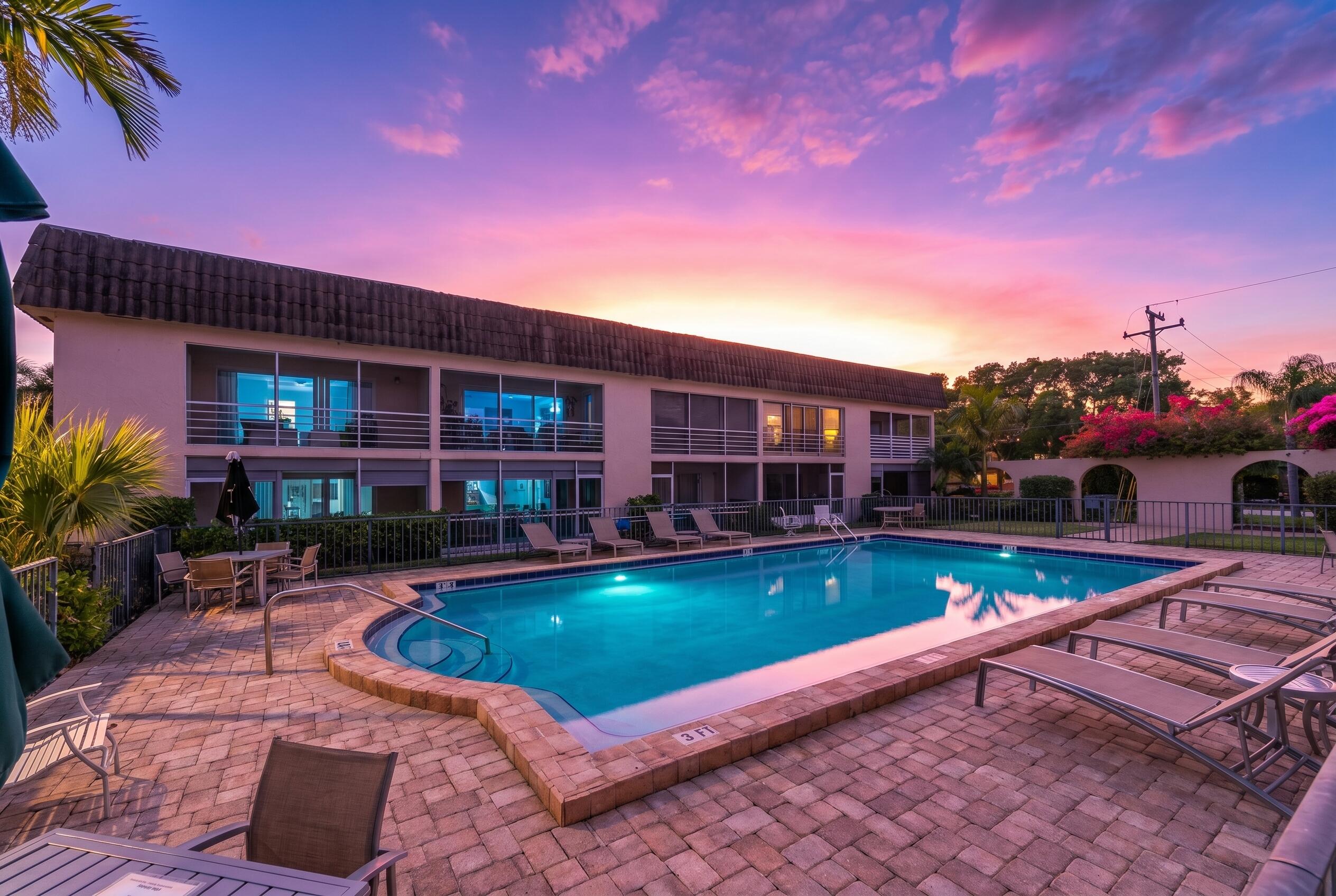 RIVER KEY CONDO - Residential
