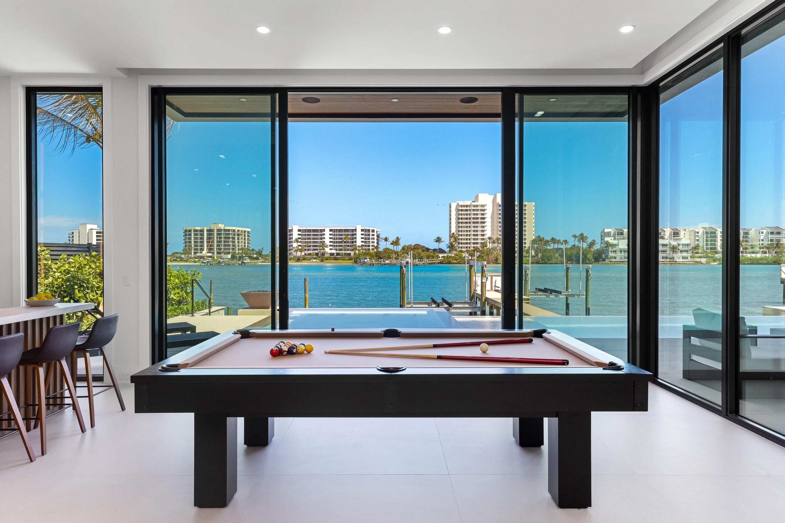 JUPITER HEIGHTS - Residential