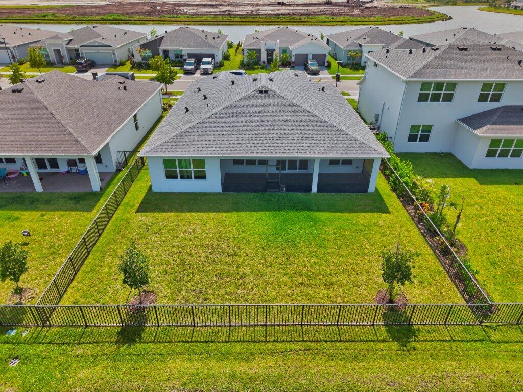 SOUTHERN GROVE PARCEL 28 REPLAT - Residential