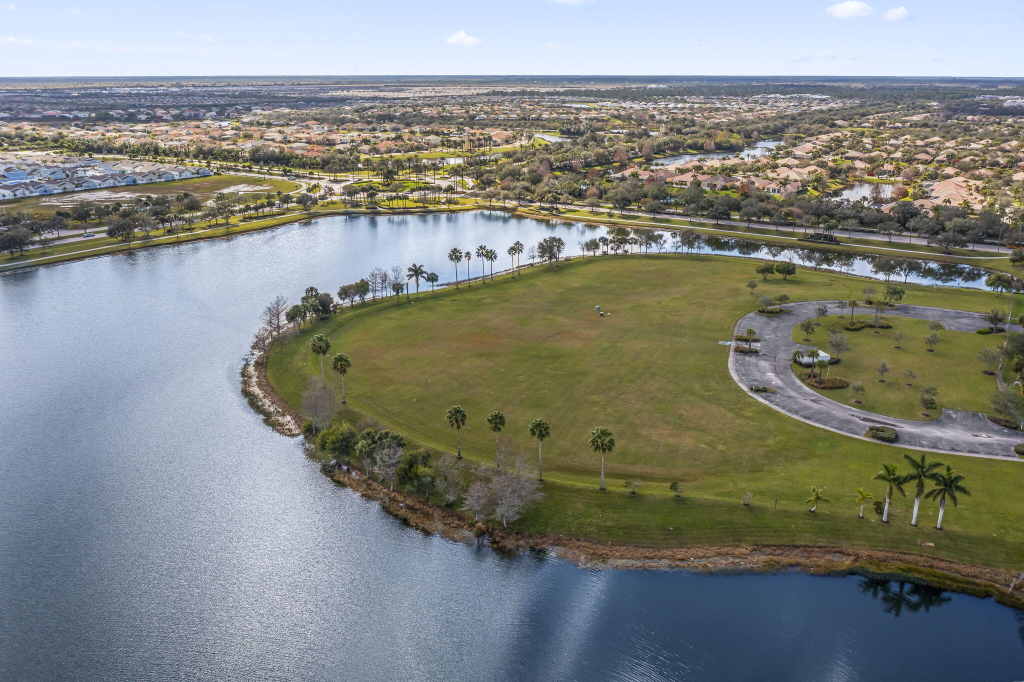SOUTHERN GROVE PARCEL 28 REPLAT - Residential
