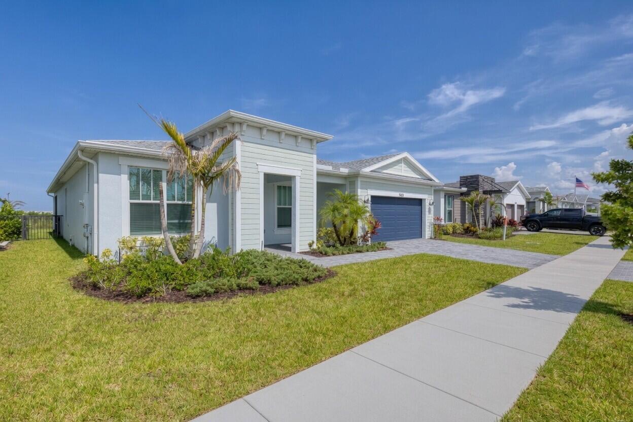 SOUTHERN GROVE PARCEL 28 REPLAT - Residential