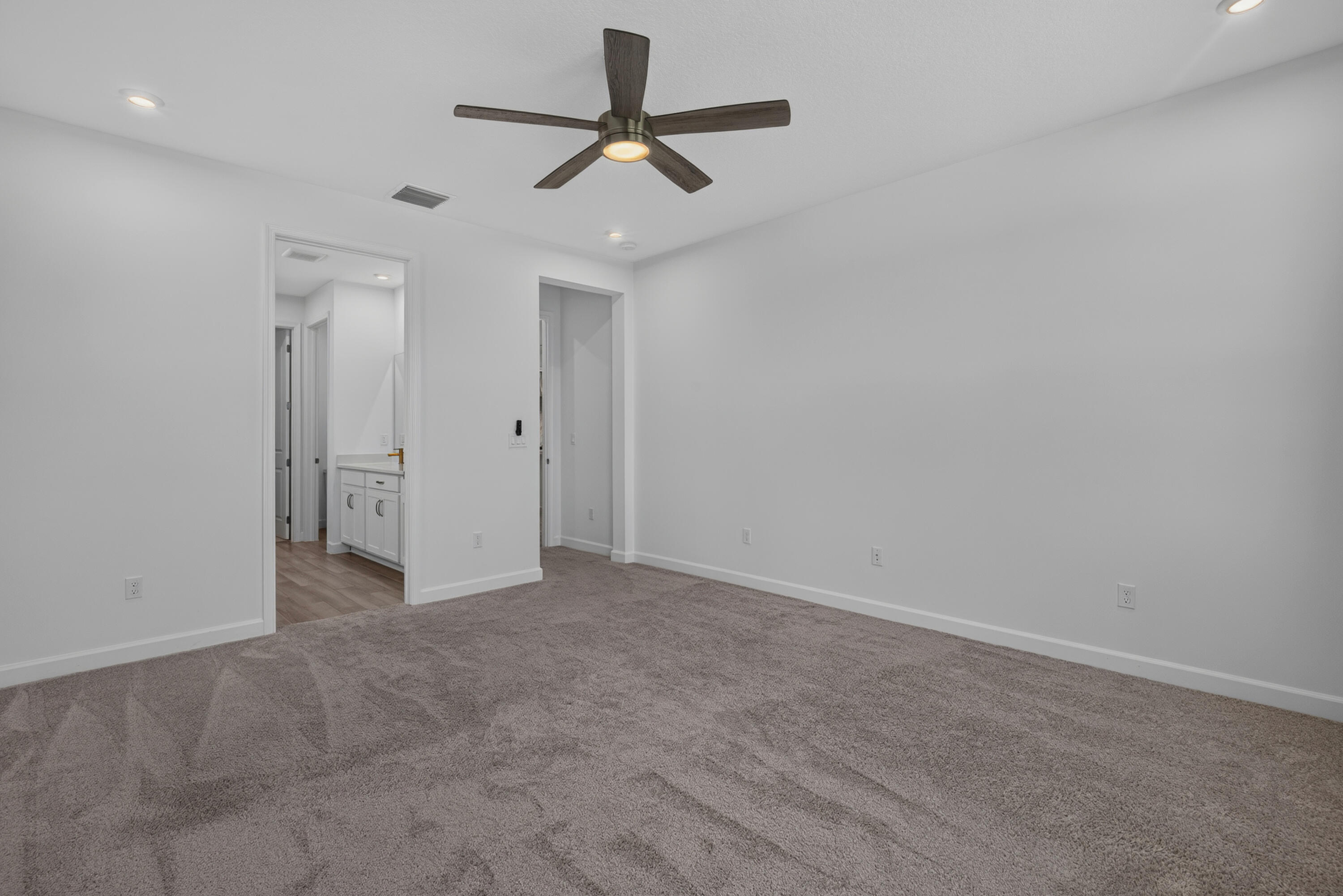 SOUTHERN GROVE PARCEL 28 REPLAT - Residential