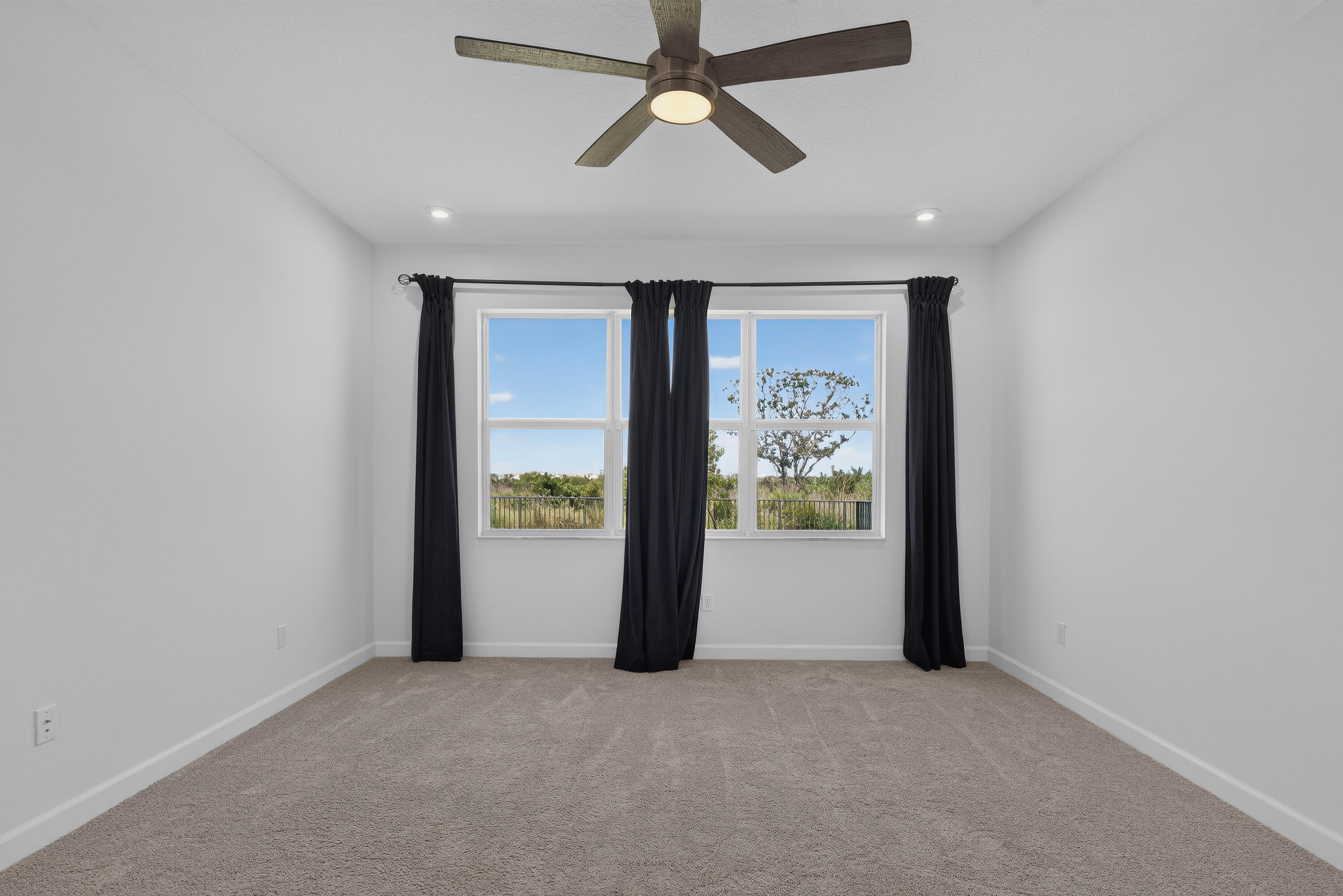 SOUTHERN GROVE PARCEL 28 REPLAT - Residential