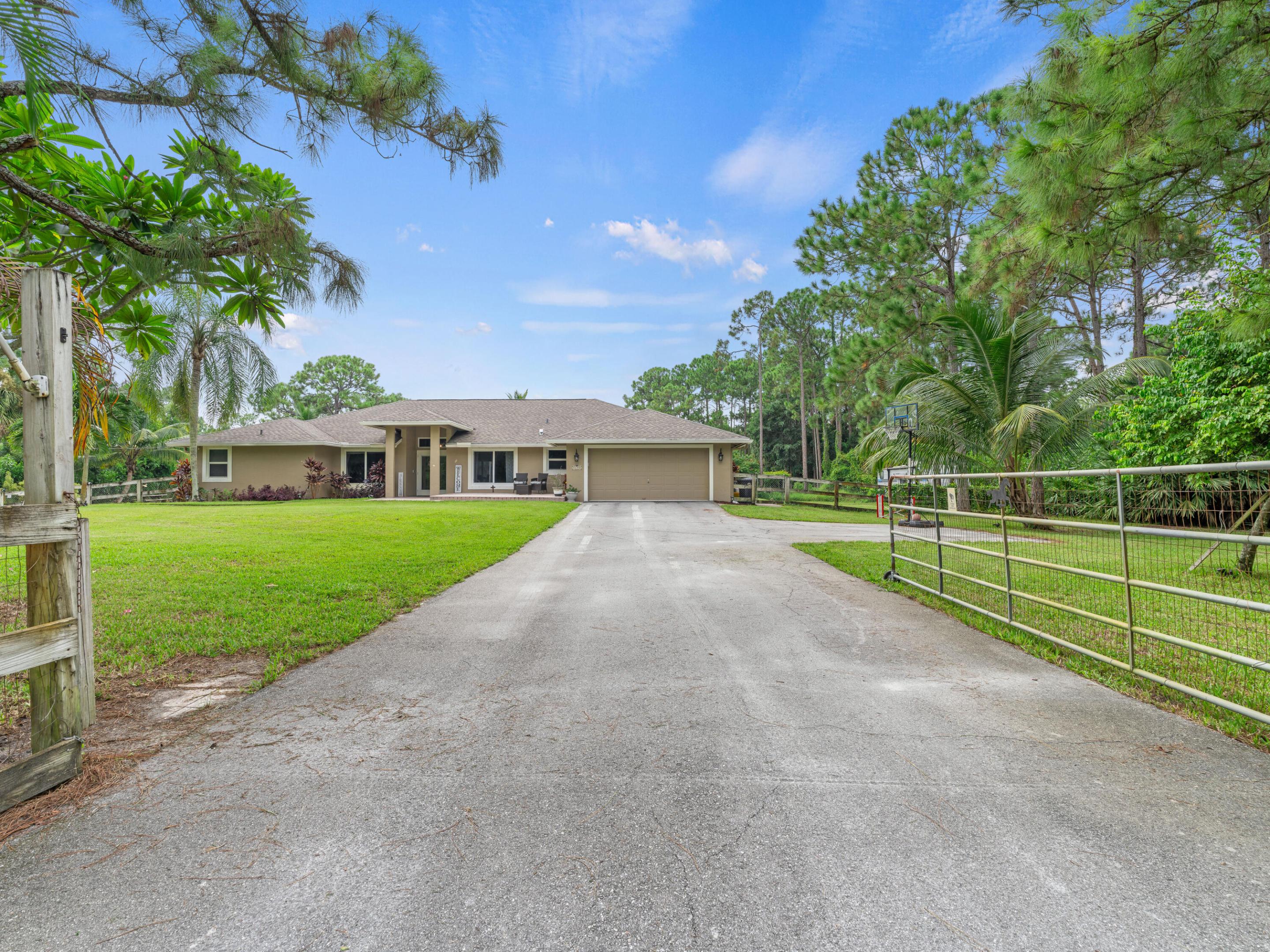 The Acreage - Residential
