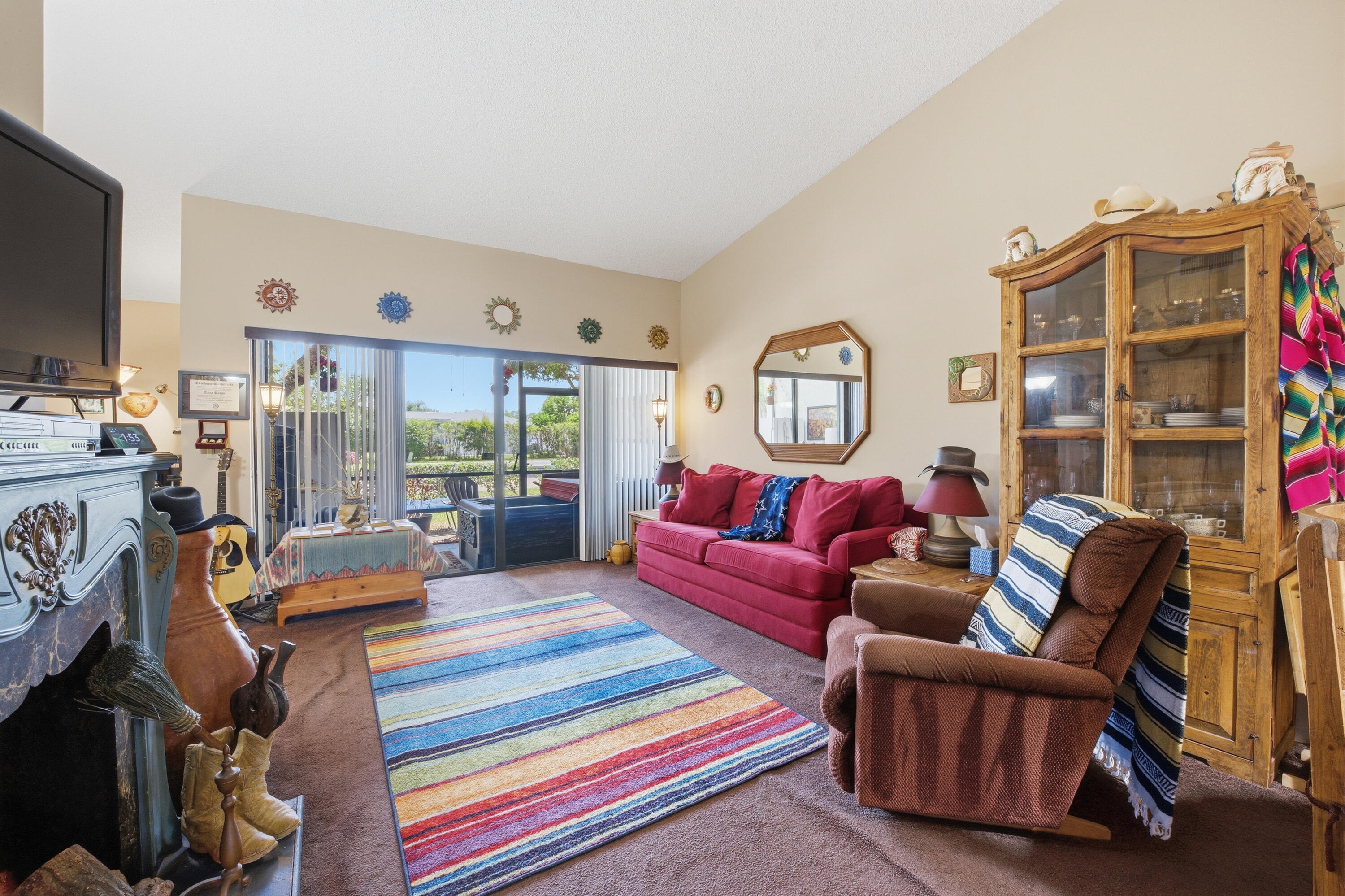 MEED RACQUET CLUB 4 - Residential