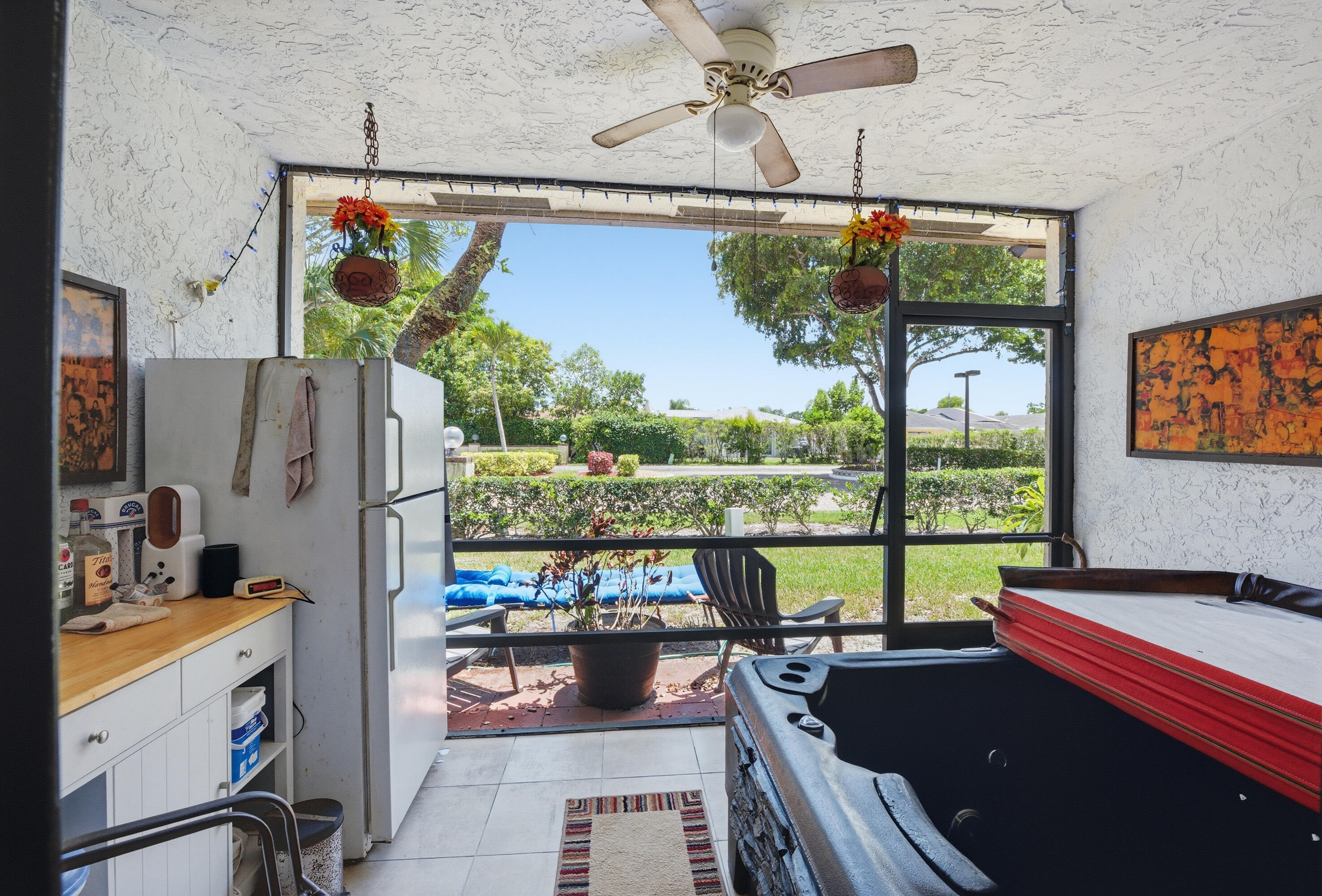 MEED RACQUET CLUB 4 - Residential