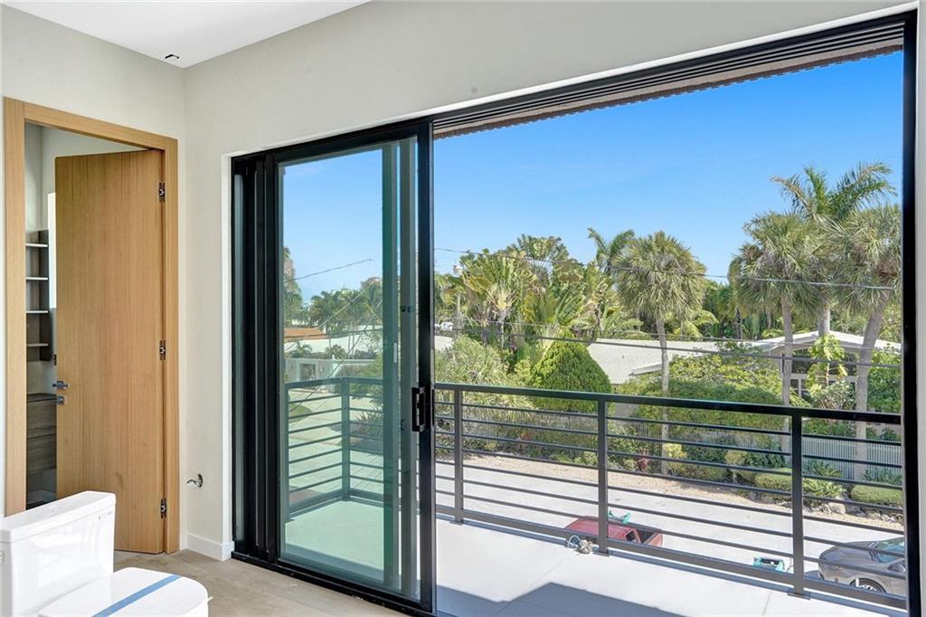 Coral Ridge - Residential