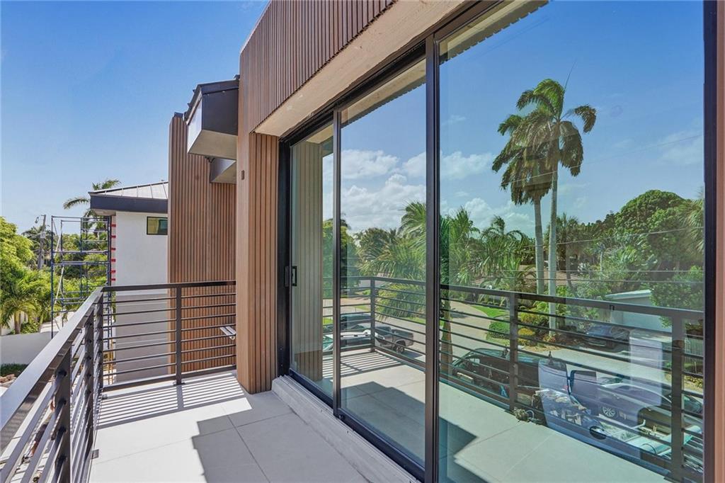 Coral Ridge - Residential