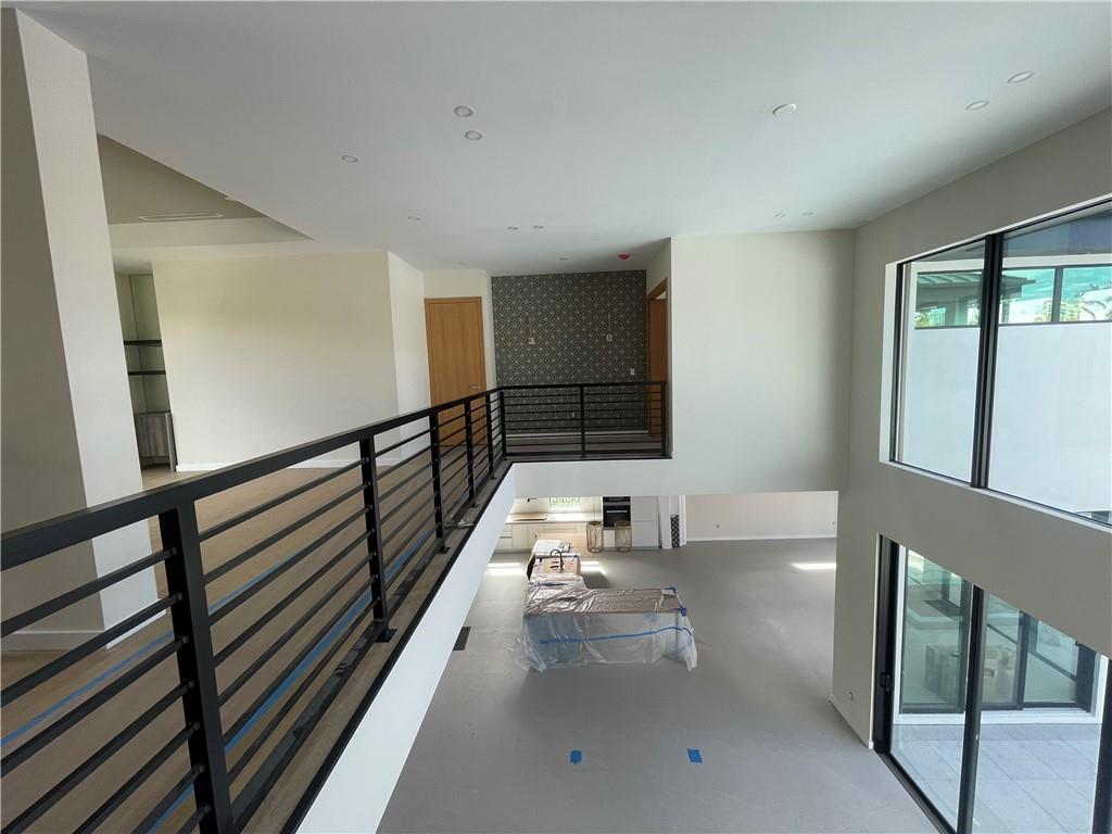 Coral Ridge - Residential