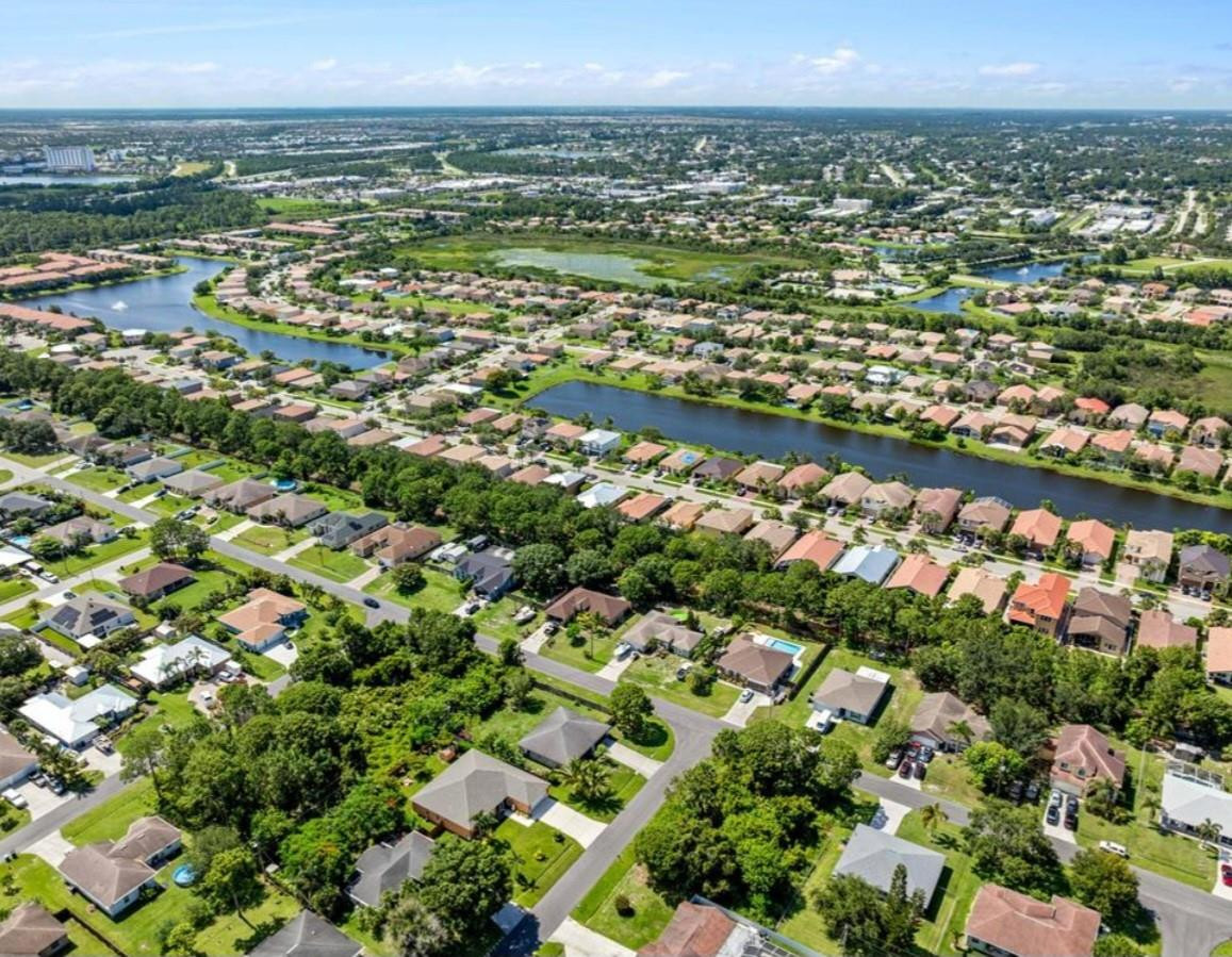 FOURTH  REPLAT OF PORTOFINO ISLES - Residential